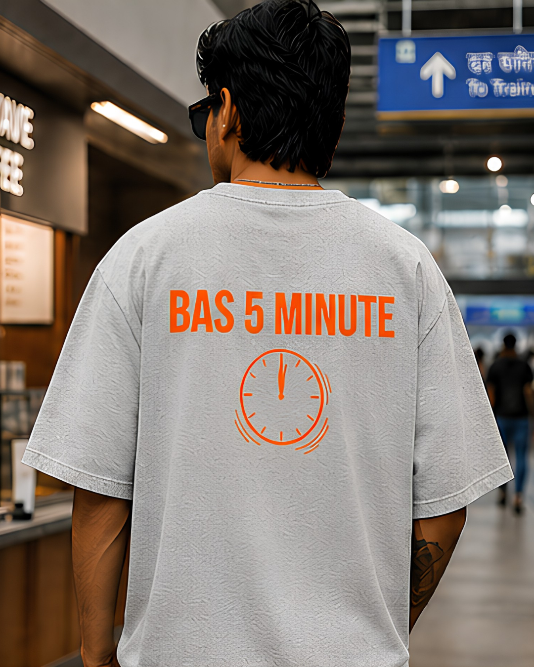 Unisex Oversized “BAS 5 MINUTE” T-Shirt